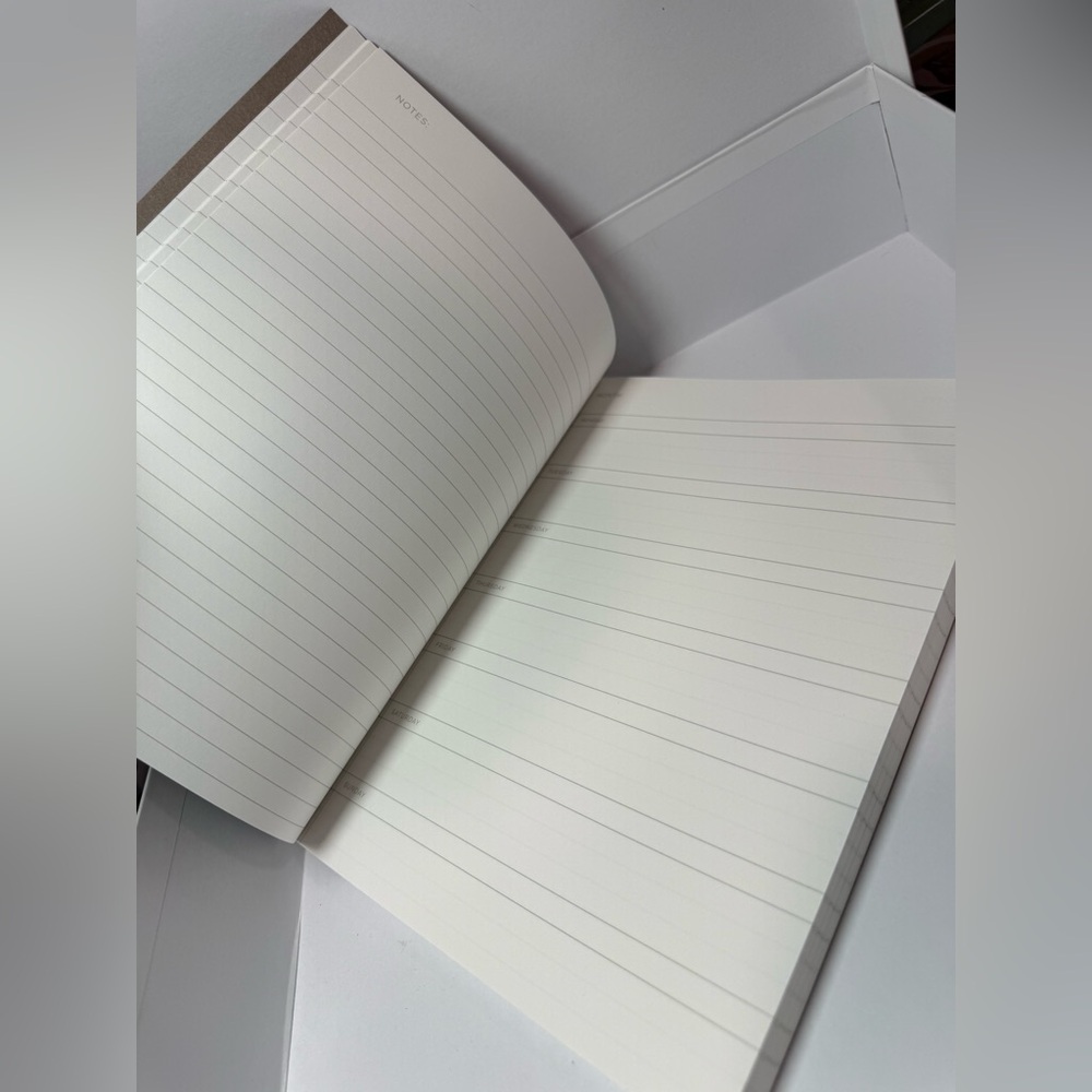 Fringe Studio Non-Dated Weekly Planner 7.5” x 9.5” Gray | 208 Pages | New - Picture 8 of 8